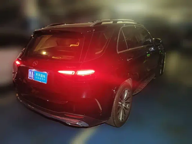 Mercedes-Benz GLE-Class — Фото автомобиля 2