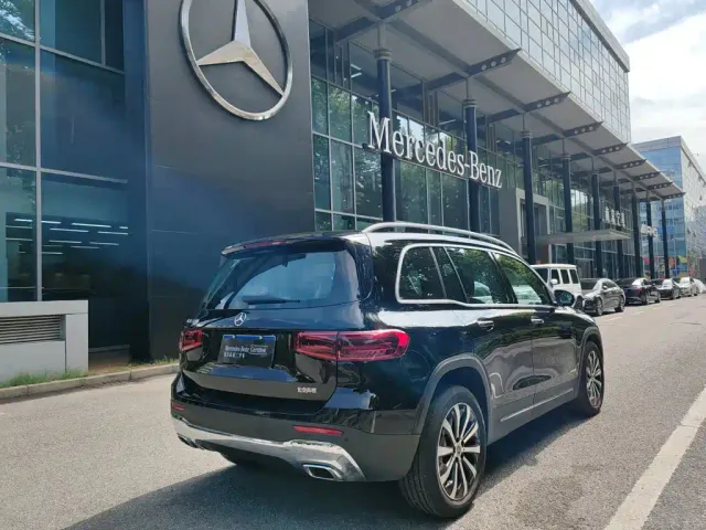 Mercedes-Benz GLB-Class — Фото автомобиля 14