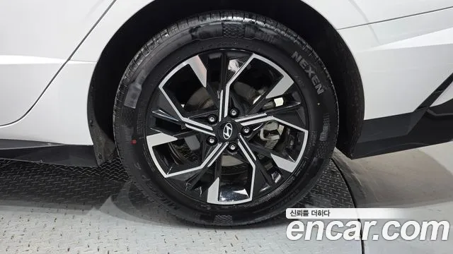 Hyundai Sonata — Фото автомобиля 6