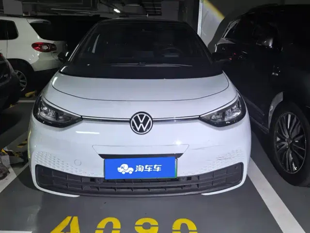 Volkswagen ID.3 — Фото автомобиля 2