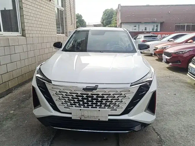Changan Z6 — Фото автомобиля 2