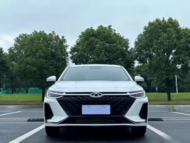 Chery Arrizo 8 — Фото автомобиля 3