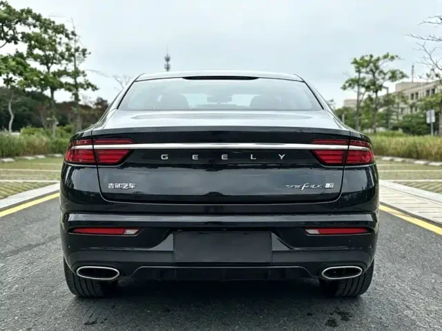 Geely Xingrui — Фото автомобиля 8