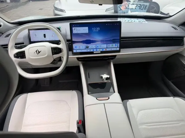 Dongfeng eπ 007 — Фото автомобиля 10