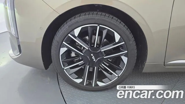 Kia K8 The New — Фото автомобиля 5