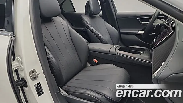 Mercedes-Benz E-Class W214 — Фото автомобиля 10