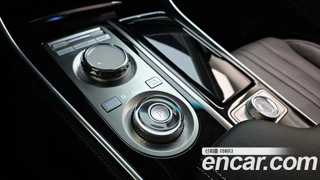 Genesis GV80 2.5T Бензин 2WD — Фото автомобиля 9
