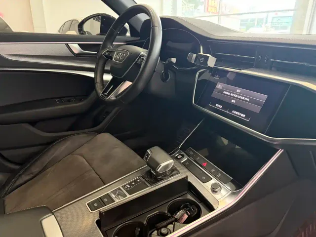 Audi A6L — Фото автомобиля 6