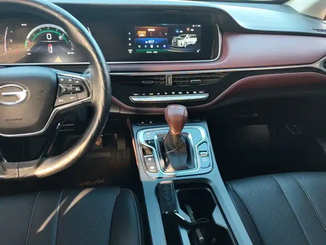 GAC Trumpchi M6 — Фото автомобиля 12