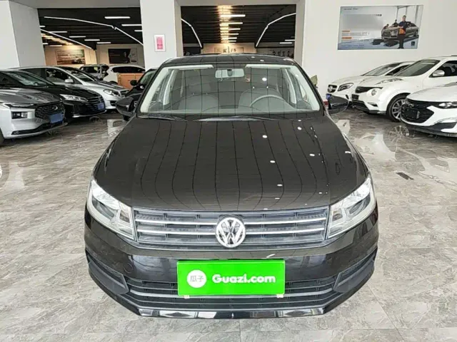 Volkswagen Santana — Фото автомобиля 2