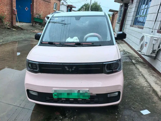Wuling Hongguang Mini EV — Фото автомобиля 2