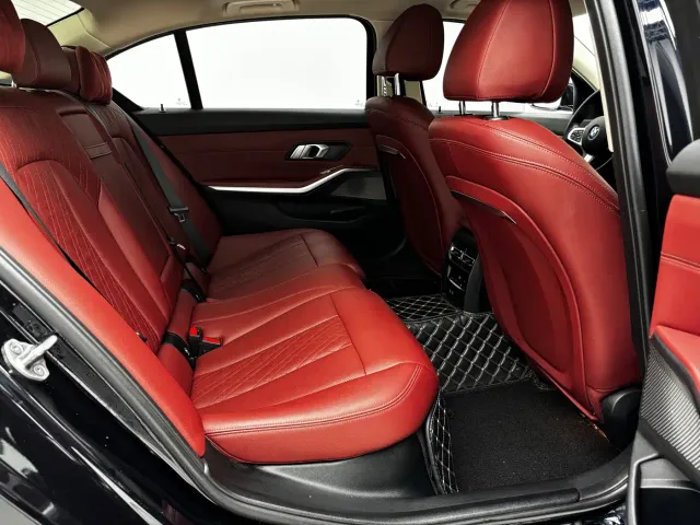 BMW 3 Series — Фото автомобиля 16