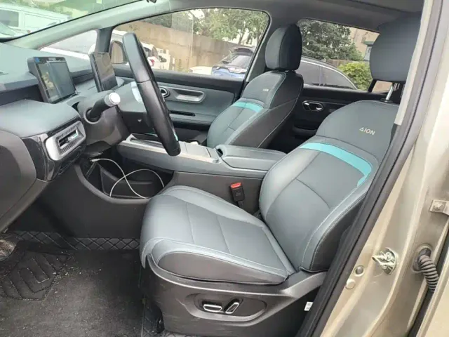 GAC Aion Y — Фото автомобиля 14
