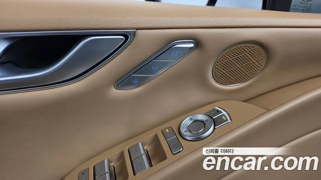 Genesis G80 RG3 — Фото автомобиля 30