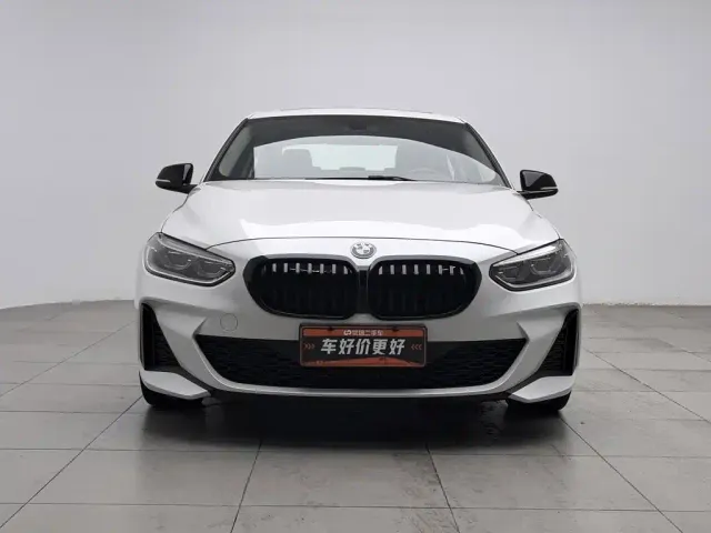 BMW 1 Series — Фото автомобиля 3