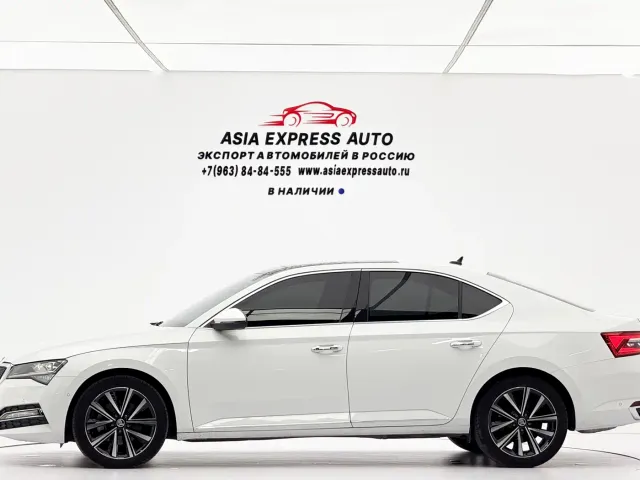 Skoda Superb — Фото автомобиля 7