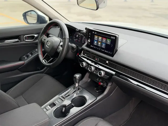 Honda Civic — Фото автомобиля 18