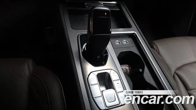 KG_Mobility_Ssangyong Rexton All Rexton Дизель 2.2 4WD — Фото автомобиля 9