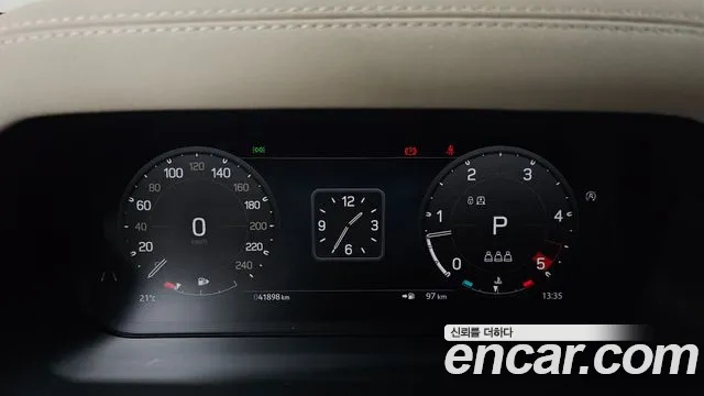 Land Rover Defender L663 — Фото автомобиля 11