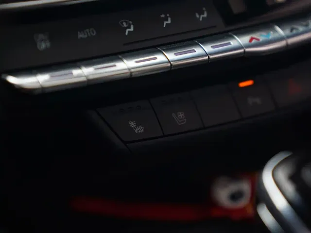 Cadillac CT5 — Фото автомобиля 6
