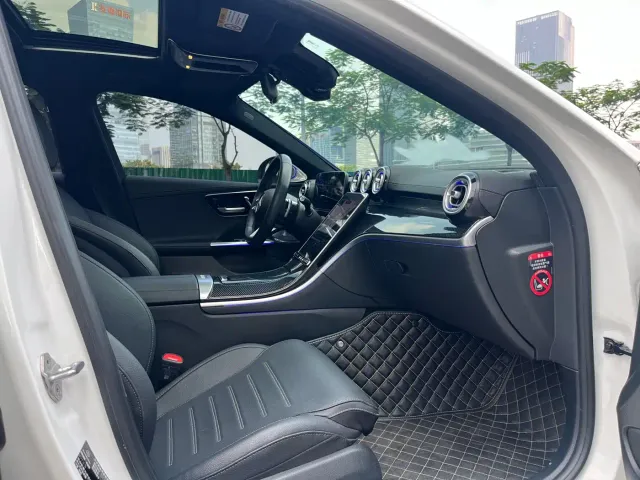Mercedes-Benz C-Class — Фото автомобиля 11