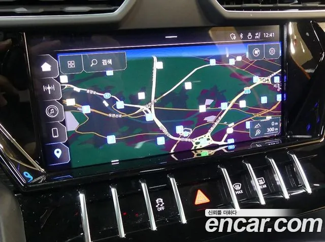 Lamborghini Urus — Фото автомобиля 14