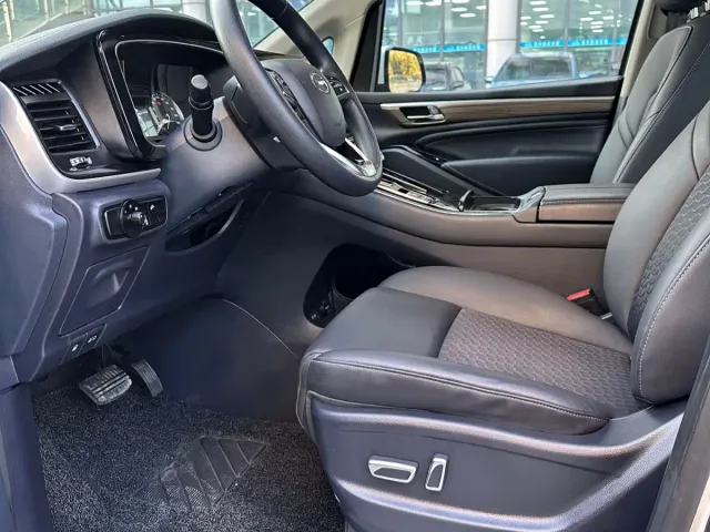 GAC Trumpchi M8 — Фото автомобиля 8