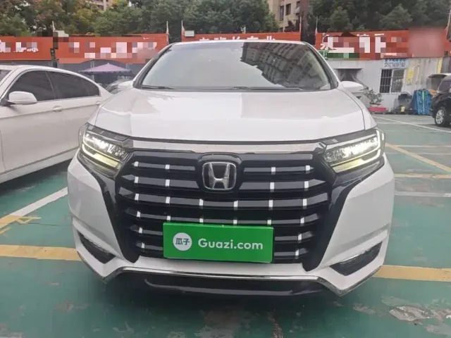 Honda Elysion 2022 2.0L e:HEV Luxury — Фото автомобиля 2