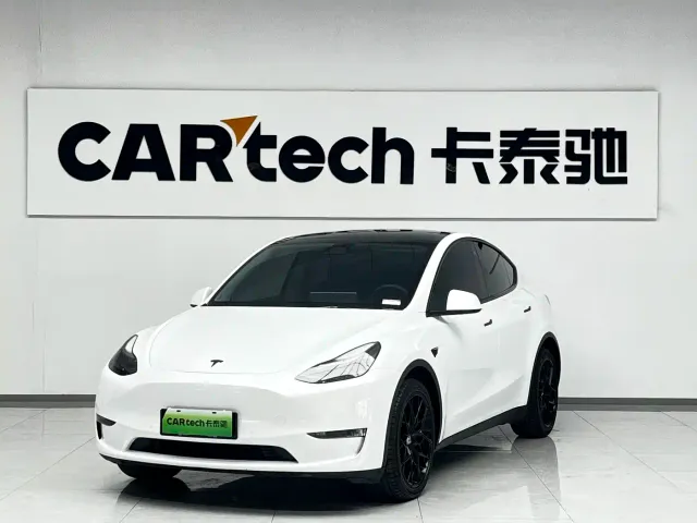 Фотография автомобиля — Tesla Model Y