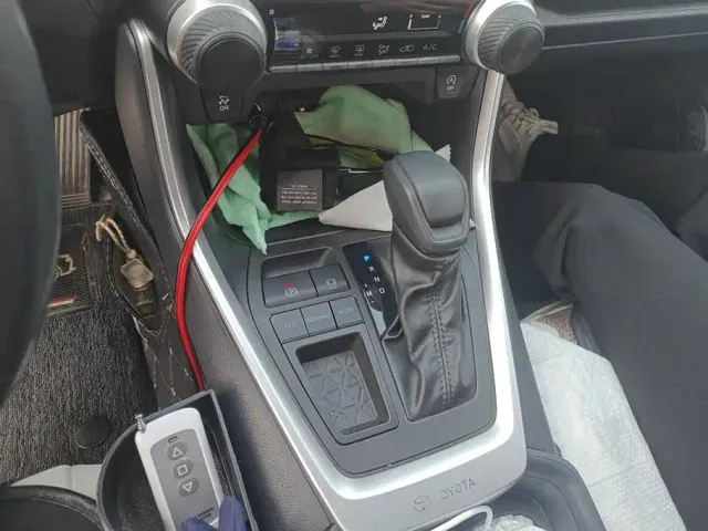 Toyota Wildlander — Фото автомобиля 16