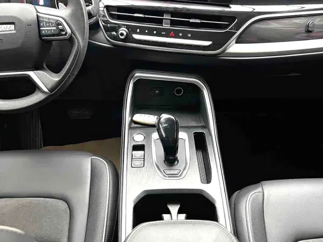 Haval H6 — Фото автомобиля 11