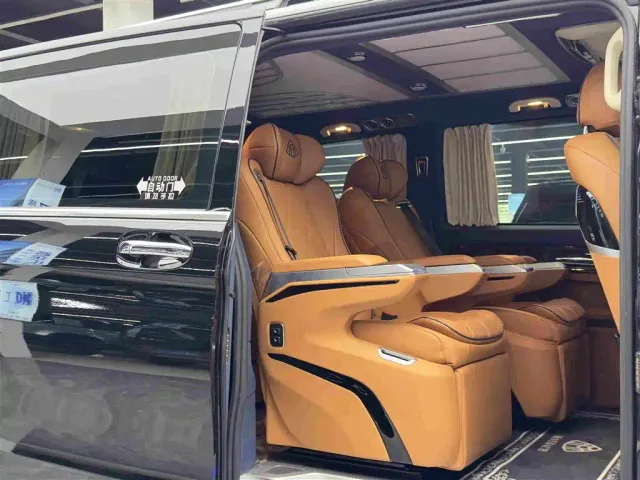 Mercedes-Benz Vito — Фото автомобиля 10