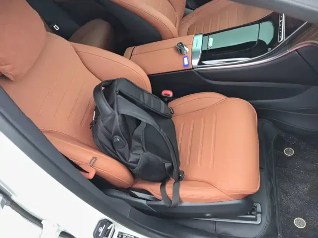 Mercedes-Benz GLC-Class — Фото автомобиля 24