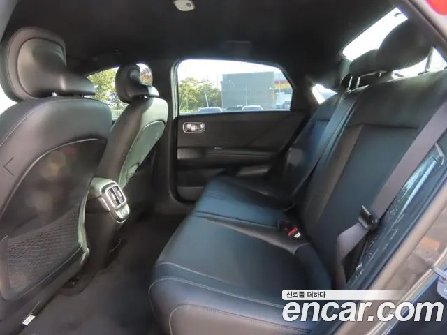 Hyundai Ioniq 6 — Фото автомобиля 7