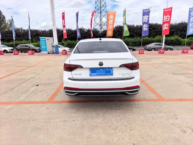 Volkswagen Sagitar — Фото автомобиля 8