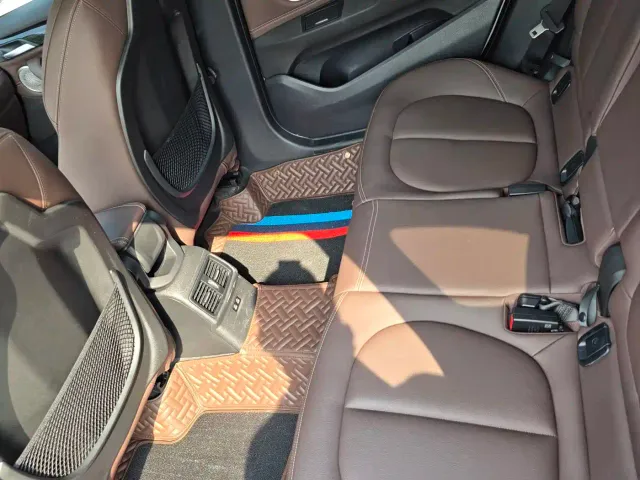 BMW X1 — Фото автомобиля 12