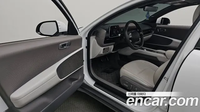 Hyundai Ioniq6 — Фото автомобиля 10