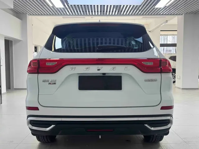 Haval M6 — Фото автомобиля 5
