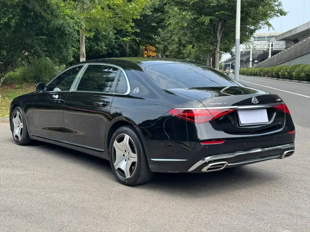 Mercedes-Benz Maybach S-Class — Фото автомобиля 9