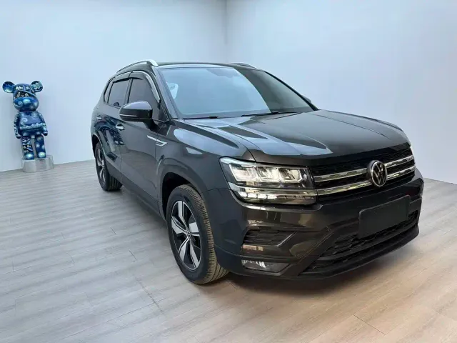 Volkswagen Tharu — Фото автомобиля 2