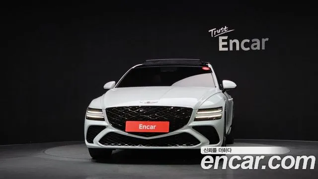 Genesis G80 RG3 — Фото автомобиля 3