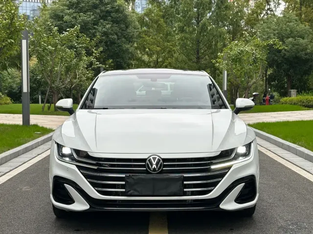 Volkswagen CC — Фото автомобиля 2