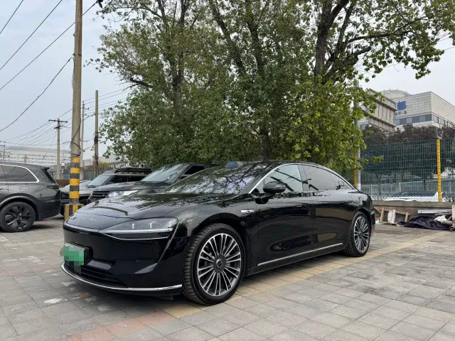 Фотография автомобиля — Stelato S9