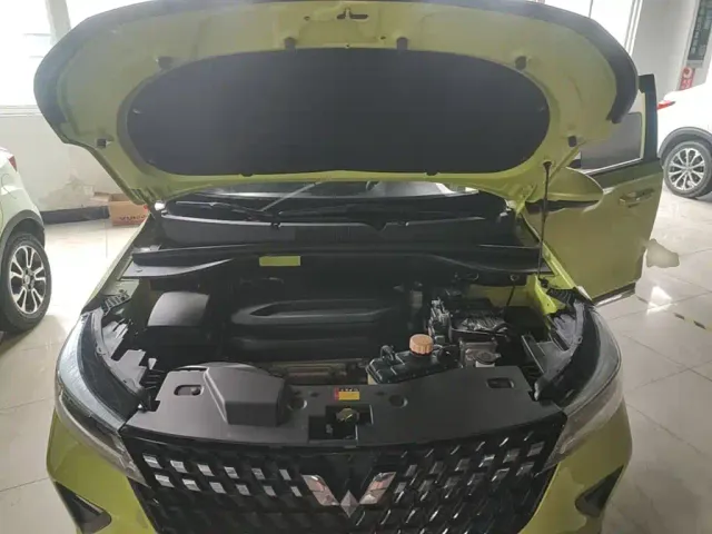 Wuling Xingchi — Фото автомобиля 19