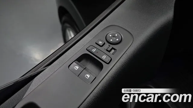 Hyundai Staria — Фото автомобиля 24