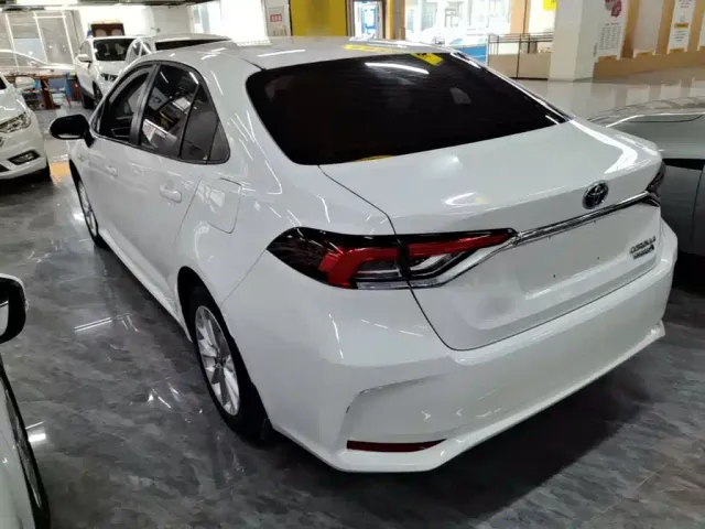 Toyota Corolla — Фото автомобиля 4