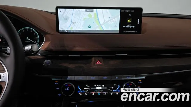 Genesis G80 Бензин 2.5 турбо 2WD — Фото автомобиля 12
