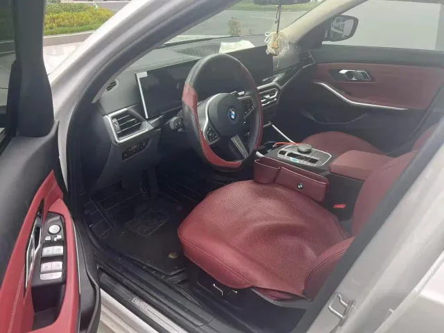 BMW i3 — Фото автомобиля 7