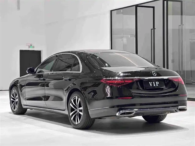 Mercedes-Benz S-Class — Фото автомобиля 7