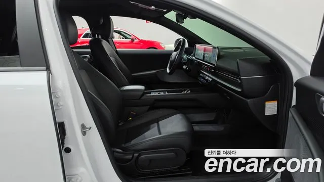 Hyundai Ioniq 6 — Фото автомобиля 16